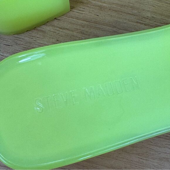 Steve Madden Harlin Chunky Jelly Neon Slide Sandals Citron Yellow 9 Y2K - Picture 10 of 11